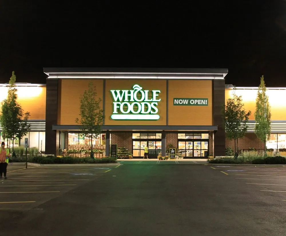 Mobile_Hero_Whole_Foods_Willowbrook_0e1f7bf0be.webp