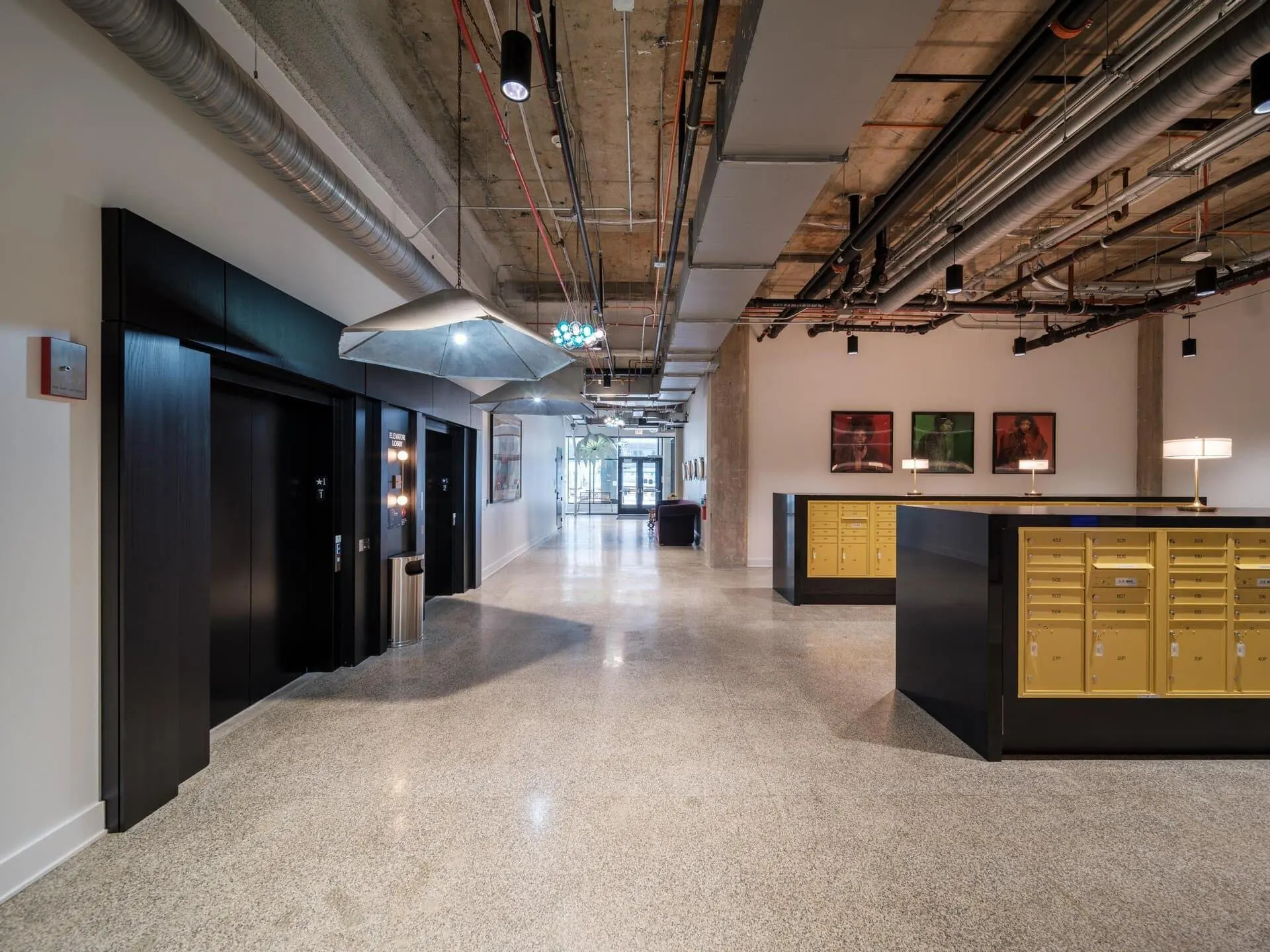 6_Corners_Amenities_24_of_26_97572b563f.webp