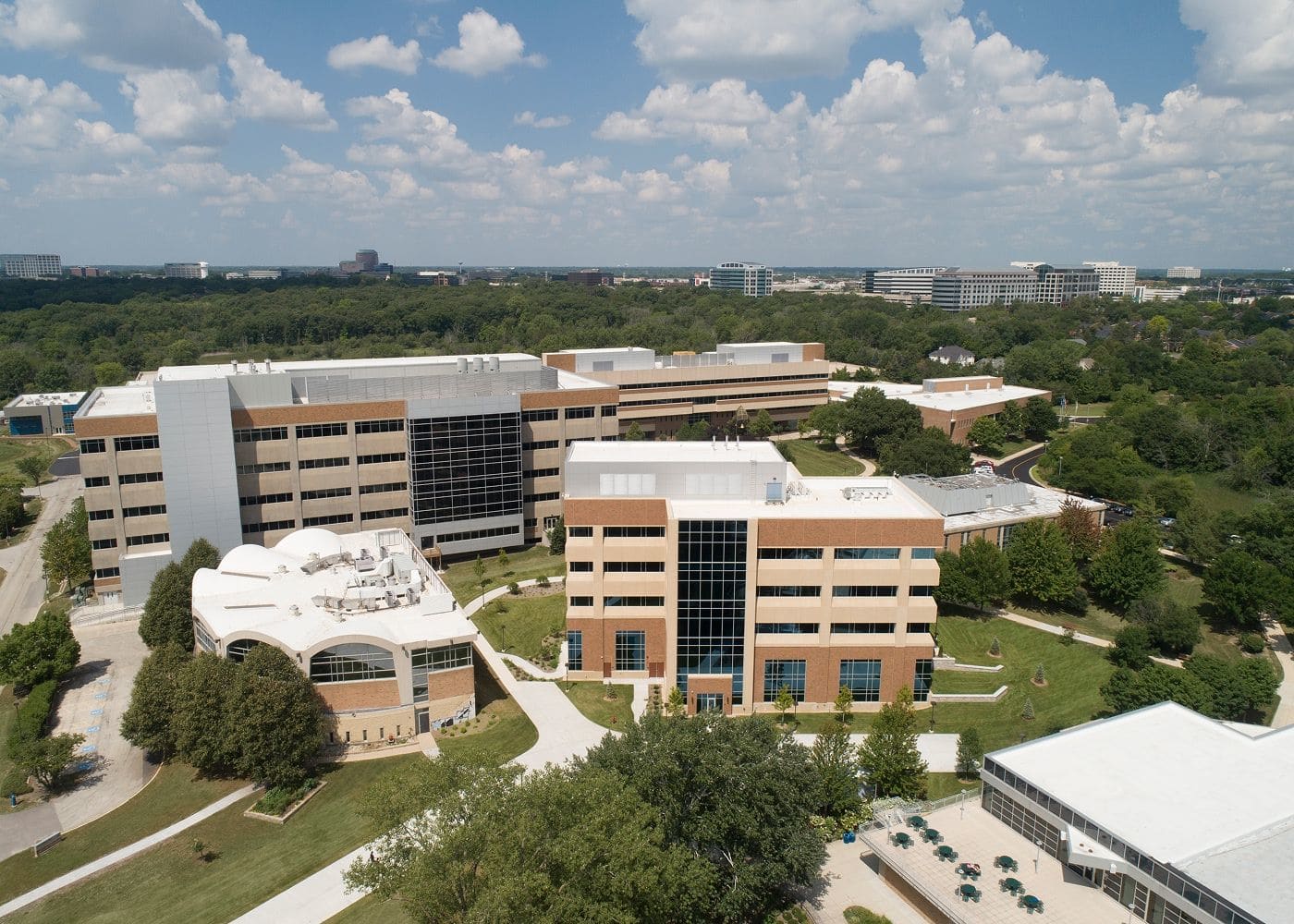 MWU_01_exterior_93d40d3627.jpg