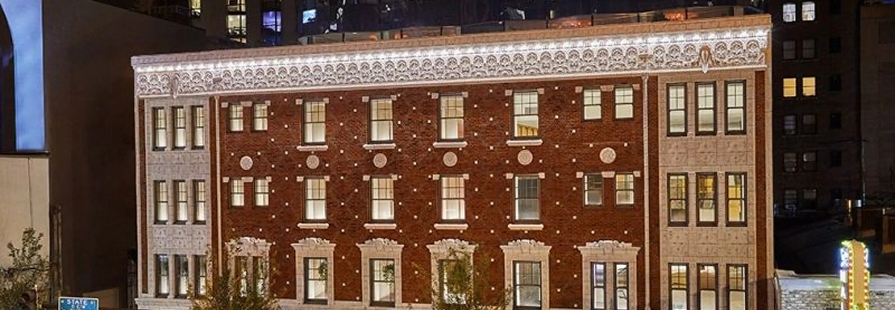 Hero_Vicerory_Chicago_Hotel_356f5864bc.webp