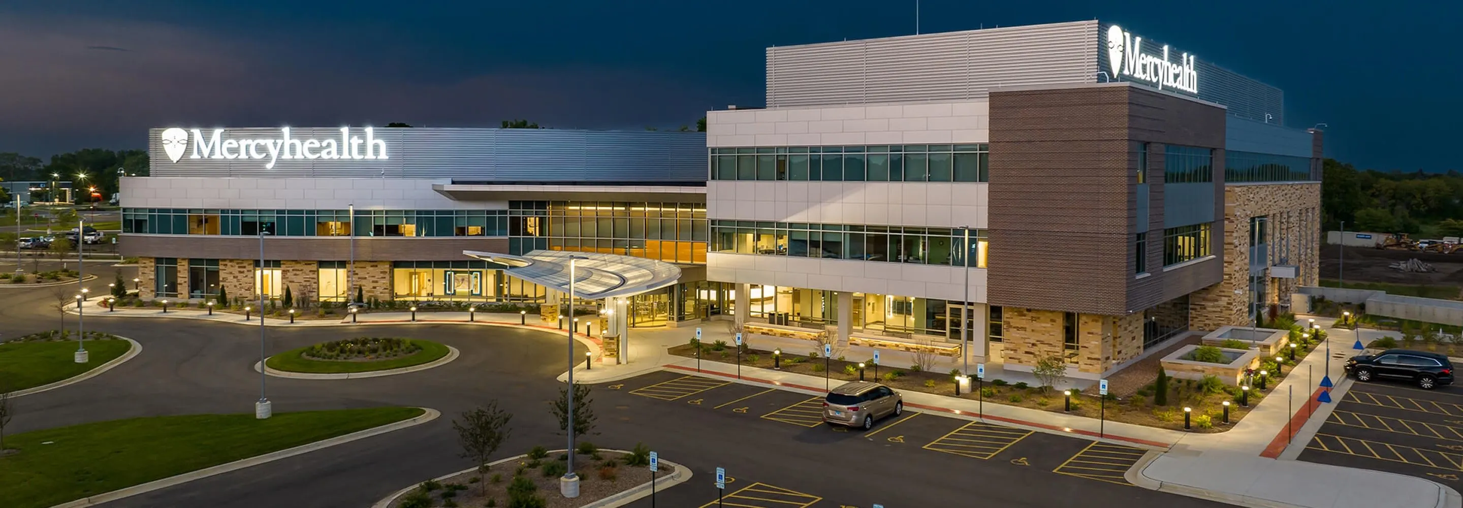 Hero_Mercyhealth_Crystal_Lake_ec1c7b689f.webp