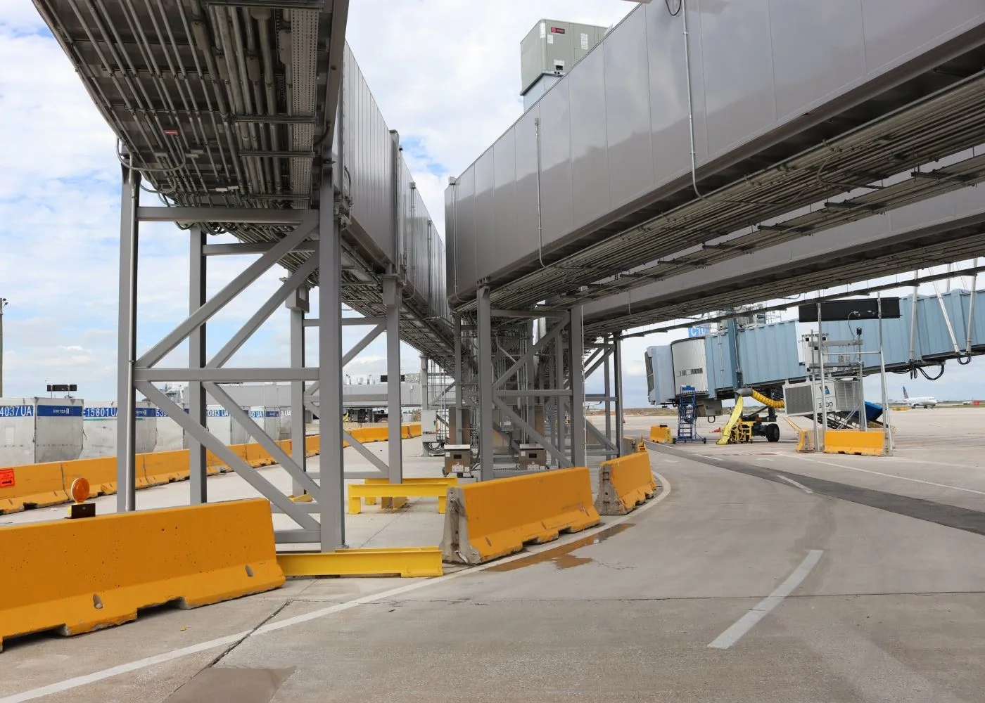 O_Hare_TP_39_Lower_Concourse_07_ecf31ef1f4.webp